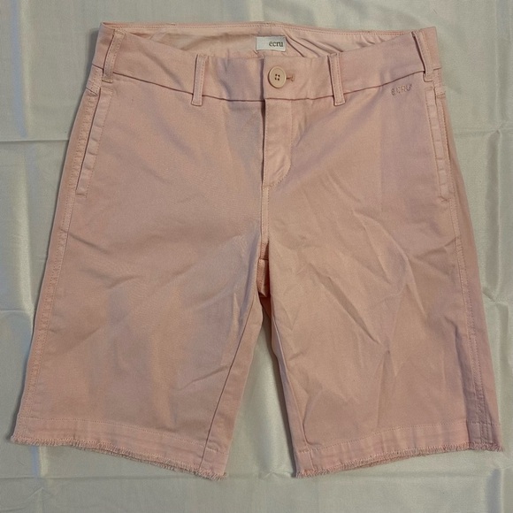 ecru Pants - Ecru Pink Women’s Bermuda 10” Shorts Size 2